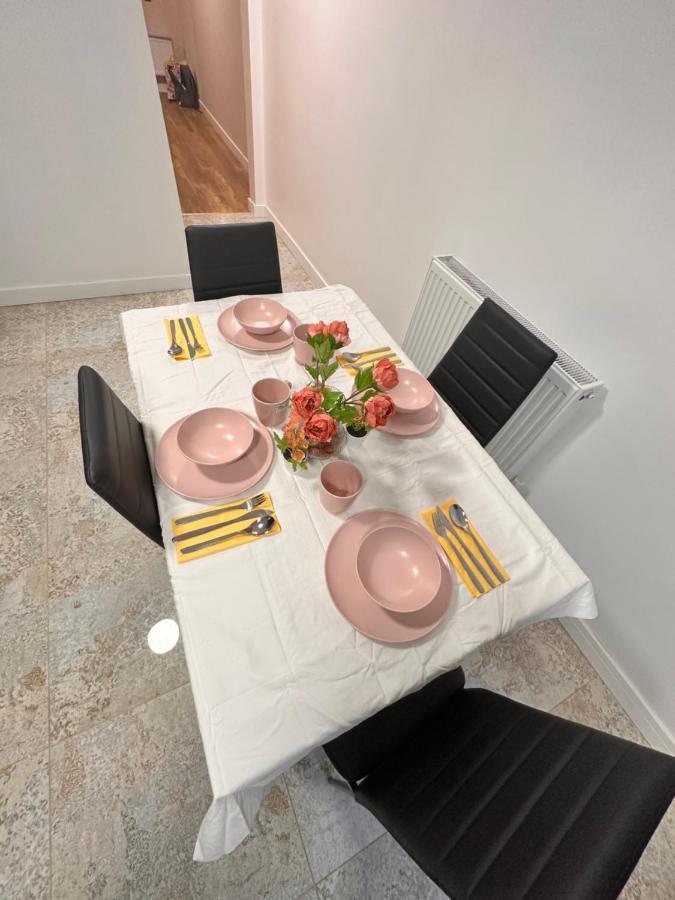 Canary Wharf Single Double And En-Suite Rooms Λονδίνο Εξωτερικό φωτογραφία