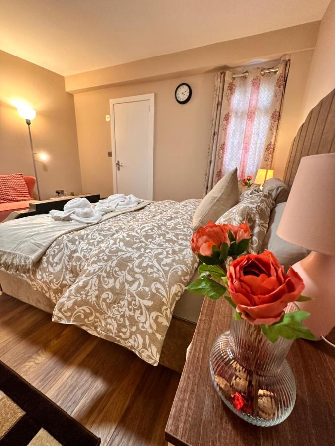 Canary Wharf Single Double And En-Suite Rooms Λονδίνο Εξωτερικό φωτογραφία