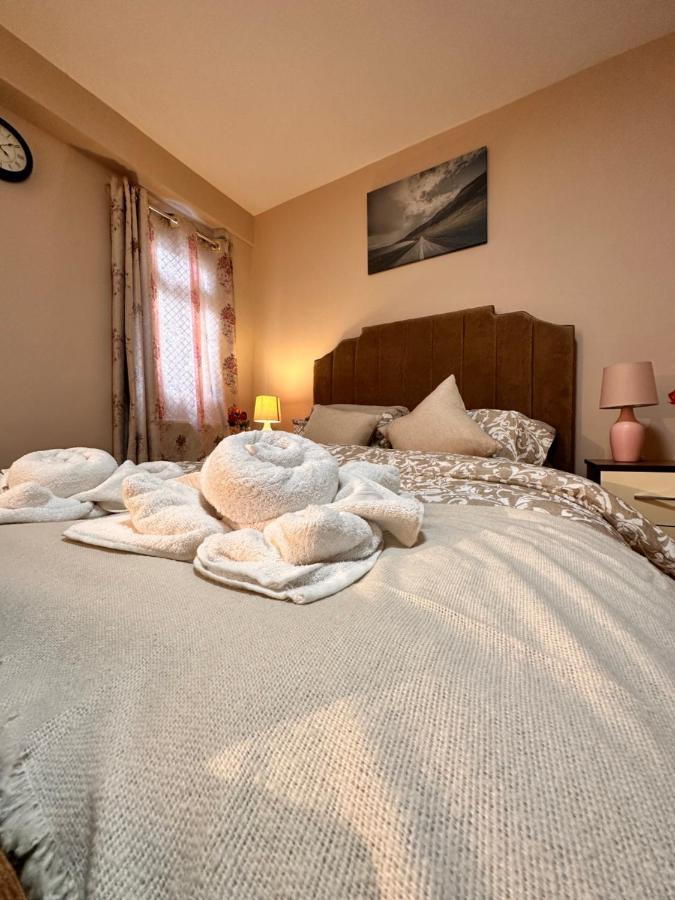 Canary Wharf Single Double And En-Suite Rooms Λονδίνο Εξωτερικό φωτογραφία